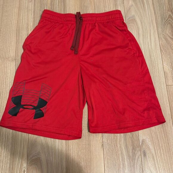 Under armour red athletic shorts size youth large boys - Picture 1 of 8